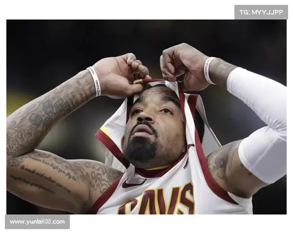 小卢卡斯为何在巴黎陷入替补困境与他的未来发展分析